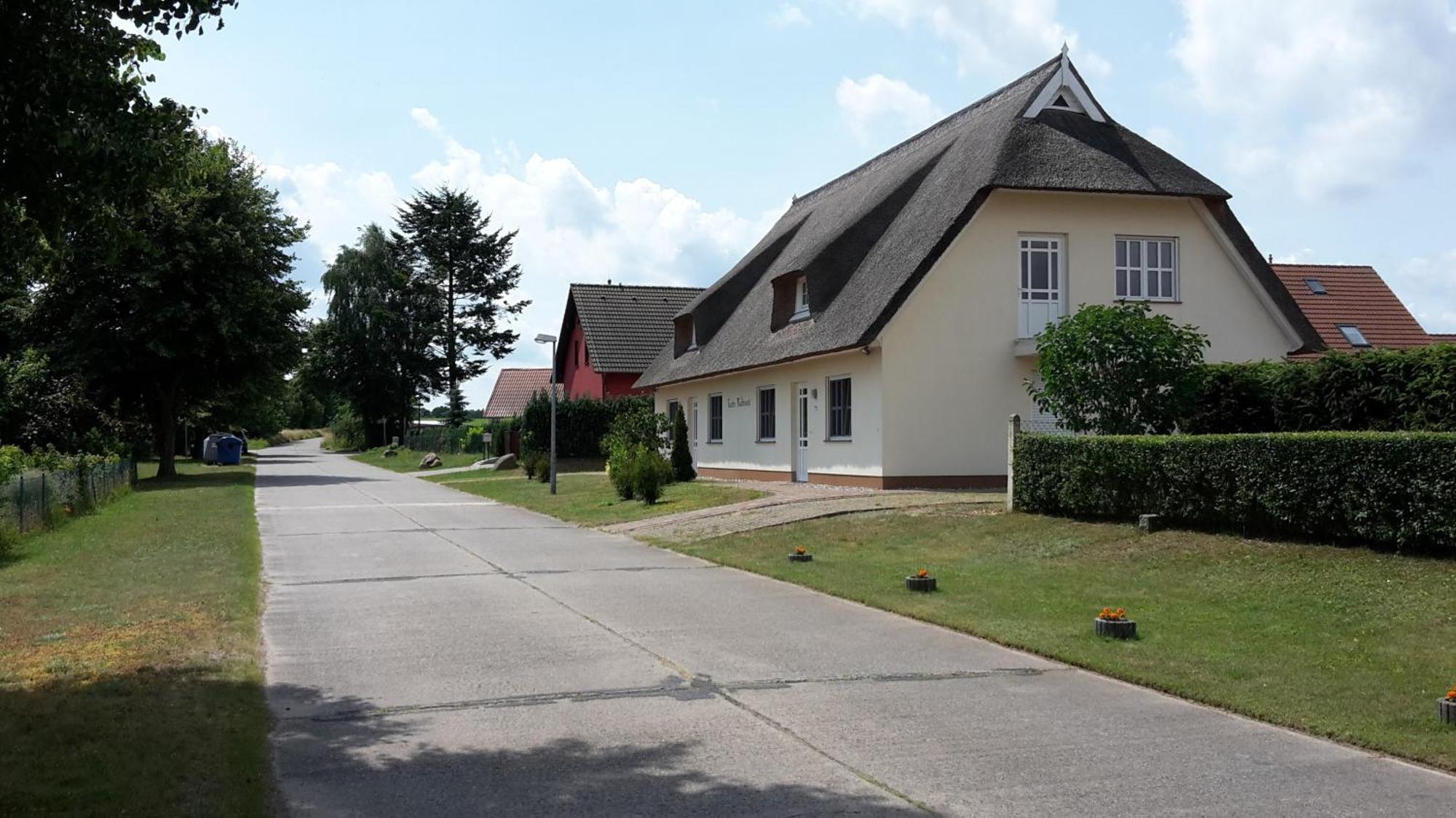 Haeuschen "Tante Waltraut" Villa Garz  Exterior foto